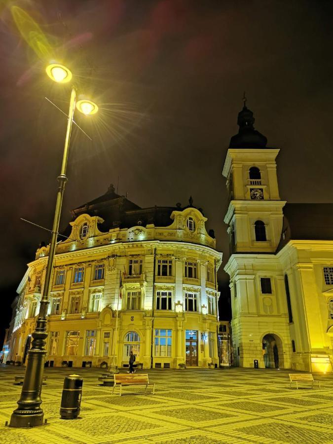Apartament Plopilor Studios Sybin Zewnętrze zdjęcie