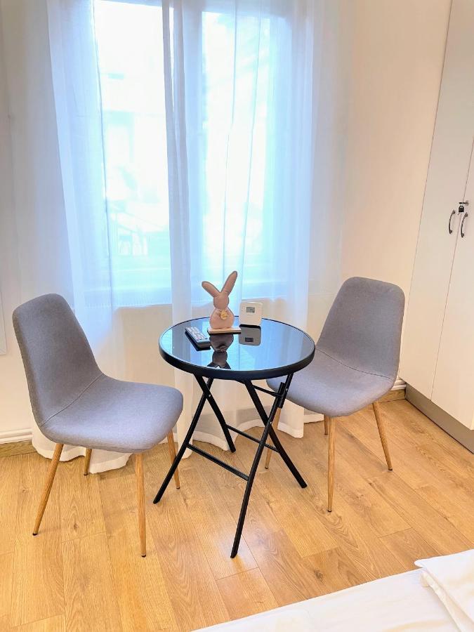 Apartament Plopilor Studios Sybin Zewnętrze zdjęcie
