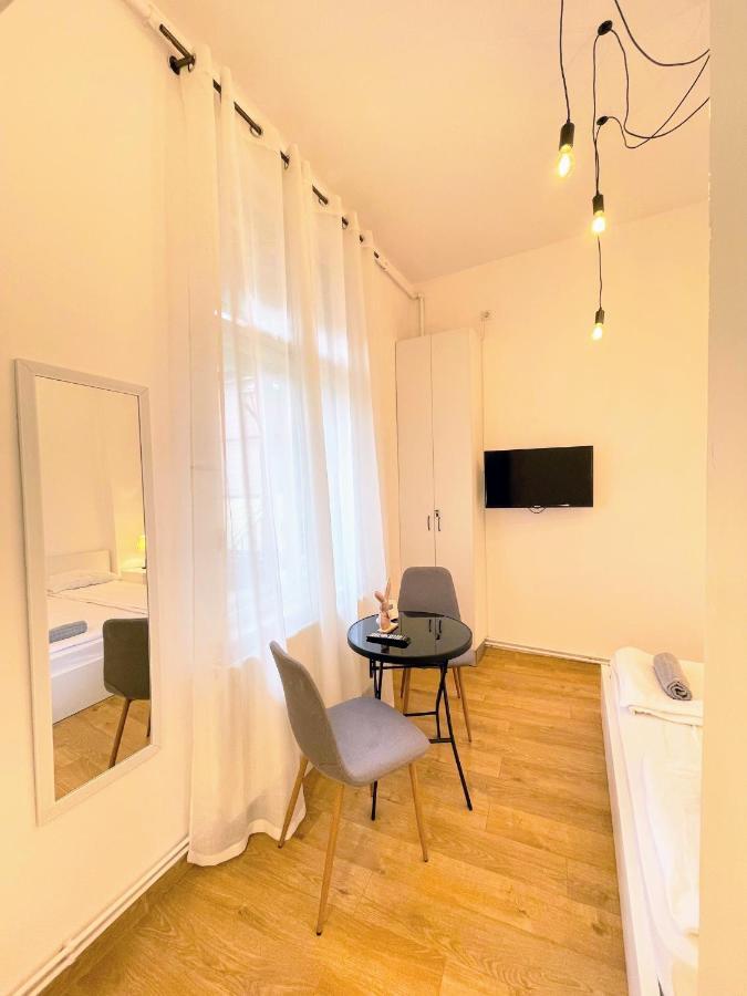 Apartament Plopilor Studios Sybin Zewnętrze zdjęcie