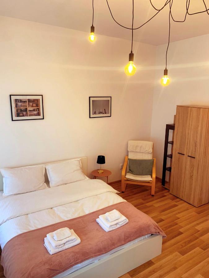 Apartament Plopilor Studios Sybin Zewnętrze zdjęcie