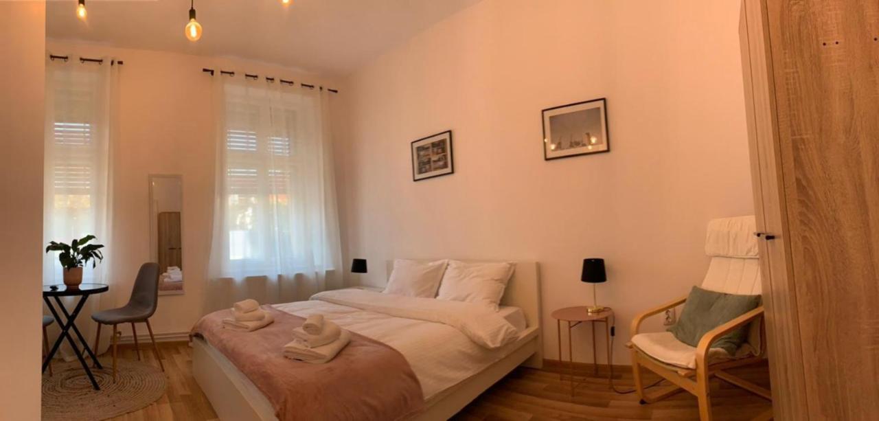 Apartament Plopilor Studios Sybin Zewnętrze zdjęcie