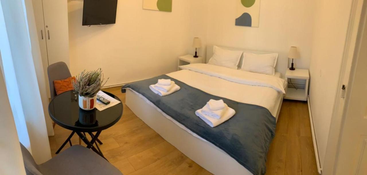 Apartament Plopilor Studios Sybin Zewnętrze zdjęcie